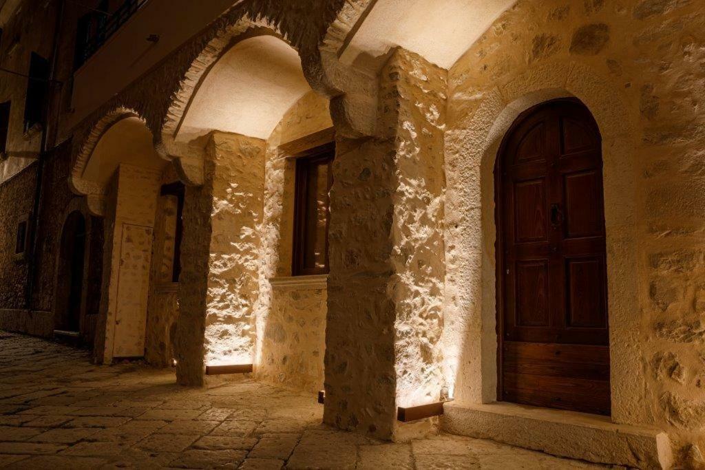 I Vicoli Exclusive Apartments Fondi Exterior foto